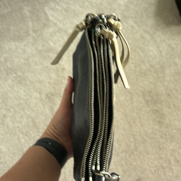 COACH pebble leather clutch; needs some TLC - Picture 4 of 9